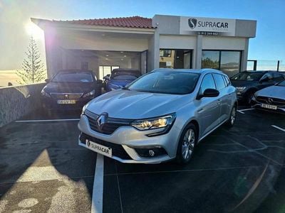 Cinzento Usado 2019 Renault Mégane IV Carrinha | € 15.990 (Preço justo)