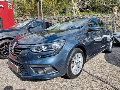 Cinza Usado 2016 Renault Mégane III Carrinha | € 15.900