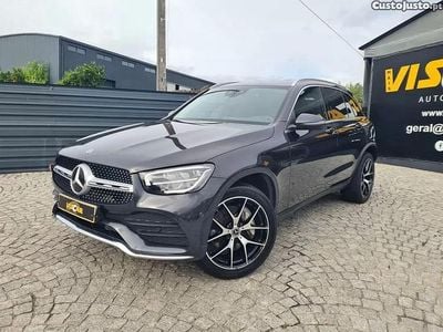 Usado Mercedes GLC300e AMG 320 HP (235 kW) 2021 Cinza SUV