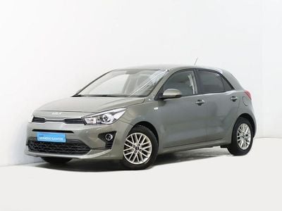 Usado Kia Rio 84 HP (61 kW) 2023 Verde