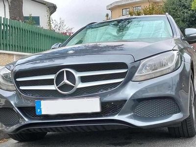 Usado Mercedes C180 116 HP (85 kW) 2015 Cinzento Carrinha