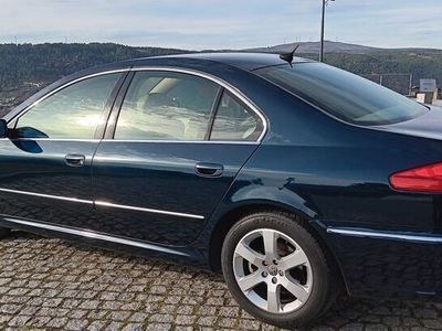 Peugeot 607