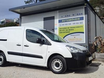 Branco Usado 2018 Citroën Berlingo Monovolume | € 13.500 (Caro)