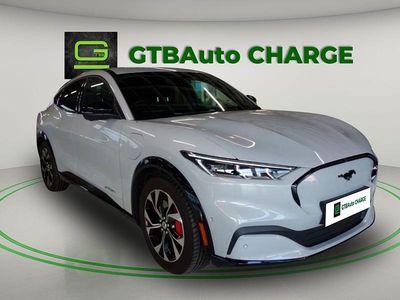 Branco Usado 2023 Ford Mustang Mach-E SUV | € 45.900