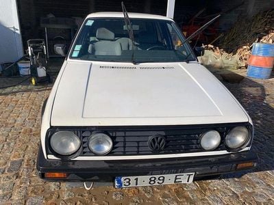 Branco Usado 1990 VW Golf II GTD Citadino | € 2.500
