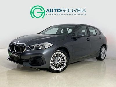 Cinza Usado 2020 BMW 116 Comfort Edition Citadino | € 22.850 (Preço justo)