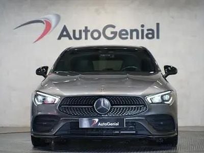Cinza Usado 2020 Mercedes CLA200 AMG line Carrinha | € 33.990 (Caro)