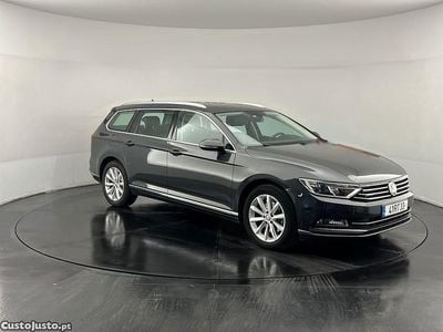 Usado VW Passat 120 HP (88 kW) 2016 Cinza Carrinha