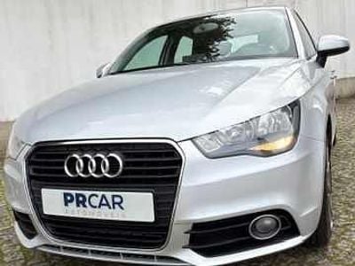Usado Audi A1 90 HP (66 kW) 2013 Cinzento Citadino