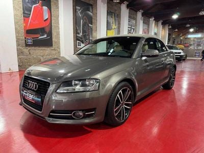 Cinzento Usado 2013 Audi A3 Cabriolet Sport Cabrios | € 14.990