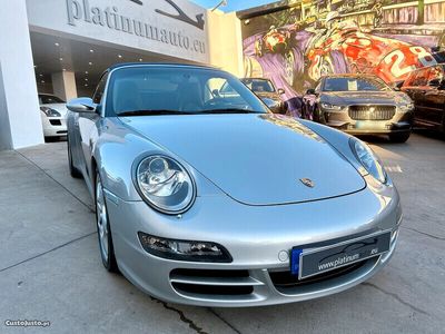 Porsche 911 Carrera 4S Cabriolet