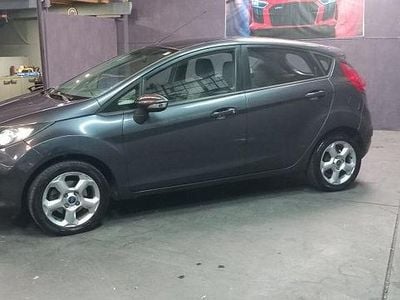 Usado 2009 Ford Fiesta Titanium Sedan | € 4.290 (Preço justo)