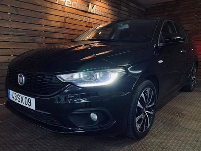 Usado Fiat Tipo 95 HP (69 kW) 2017 Preto