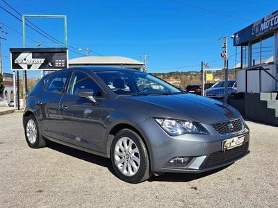 Usado Seat Leon Style 110 HP (80 kW) 2016 Cinzento