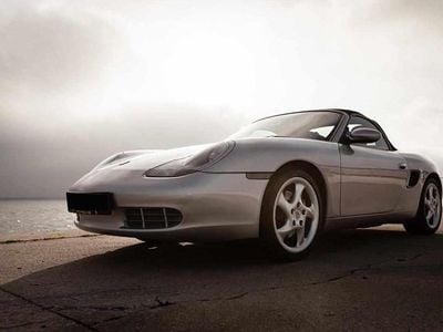 Cinzento Usado 2022 Porsche Boxster Cabrios | € 24.000