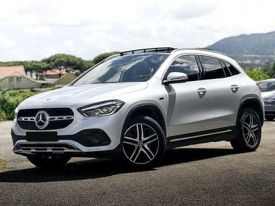 Usado Mercedes GLA250 Progressive 218 HP (160 kW) 2021 Cinza SUV