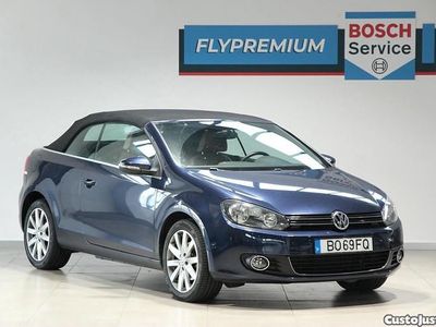 Usado VW Golf Cabriolet Exclusive 105 HP (77 kW) 2012 Azul Cabrios