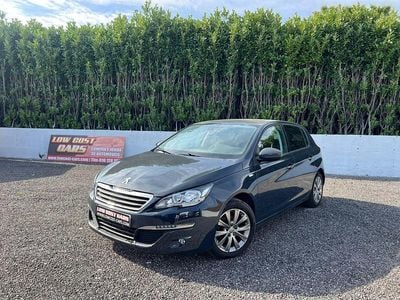 Cinza Usado 2017 Peugeot 308 Style | € 12.990 (Preço elevado)