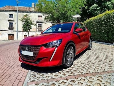 Peugeot e-208