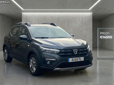 Usado Dacia Sandero Extreme 105 HP (77 kW) 2021 Cinza SUV
