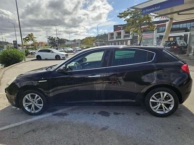 Usado 2013 Alfa Romeo Giulietta Distinctive Sedan | € 5.500