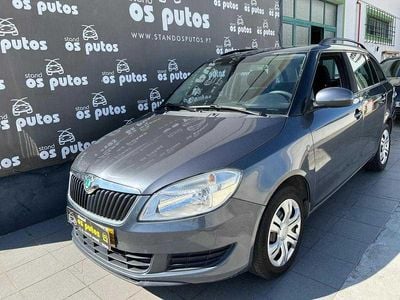 Usado Skoda Fabia Active 75 HP (55 kW) 2012 Cinza Citadino