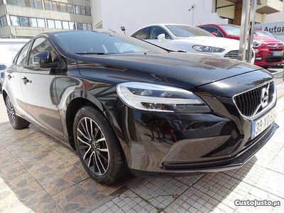 usado Volvo V40 2.0 D2 MOMENTUM ECO DRIVE GEARTRONIC NACIONAL