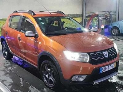 Usado Dacia Sandero 90 HP (66 kW) 2017 Outra Citadino