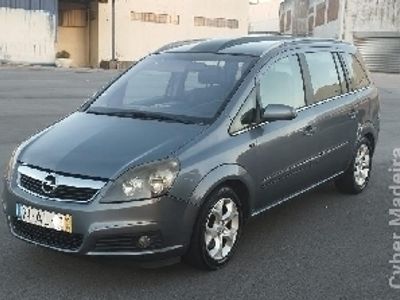 usado Opel Zafira 1.9 TDCI Gasóleo