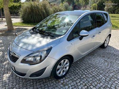 usado Opel Meriva 1.3 CTDi Design Edition S/S