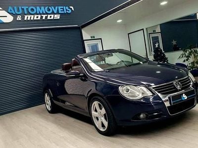 Usado VW Eos Exclusive 140 HP (102 kW) 2009 Azul Cabrios