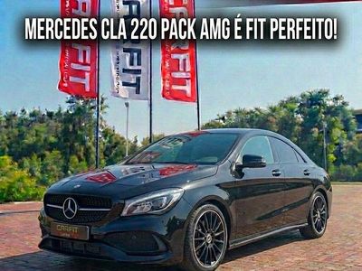 Usado Mercedes CLA220 Urban 170 HP (125 kW) 2015 Preto Sedan