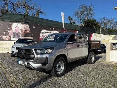 Cinzento Usado 2020 Toyota HiLux Pickup | € 33.990 (Preço justo)