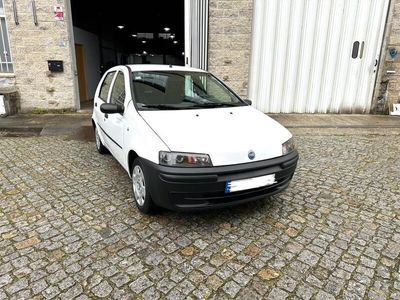 usado Fiat Punto 1.2 16V muito novo