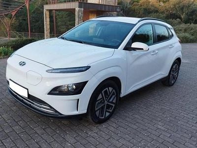 Branco Usado 2023 Hyundai Kauai SUV | € 25.900 (Preço justo)