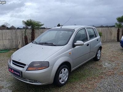 Cinza Usado 2003 Chevrolet Kalos Citadino | € 1.500