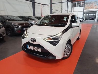 usado Toyota Aygo 1.0 X-Play+X-Touch