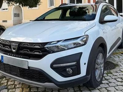Usado Dacia Sandero Comfort 91 HP (66 kW) 2022 Branco SUV