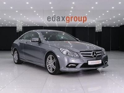 Usado Mercedes E250 Avantgarde 204 HP (150 kW) 2010 Cinza Carrinha