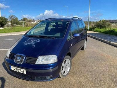 Usado Seat Alhambra 116 HP (85 kW) 2001 Azul Monovolume