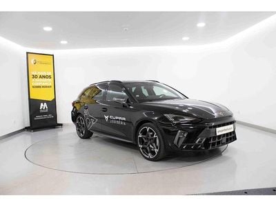 Usado Cupra Leon 150 HP (110 kW) 2024 Preto