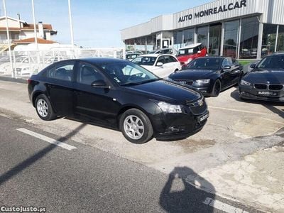 Preto Usado 2012 Chevrolet Cruze LTZ | € 8.900