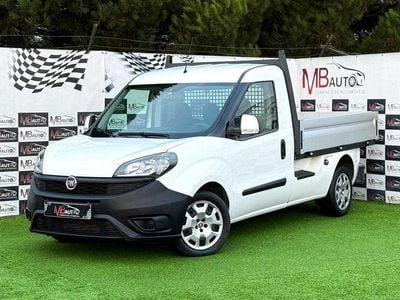 Usado Fiat Doblò 120 HP (88 kW) 2019 Branco Monovolume