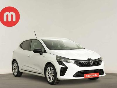 Branco Usado 2024 Renault Clio V | € 17.499 (Preço justo)