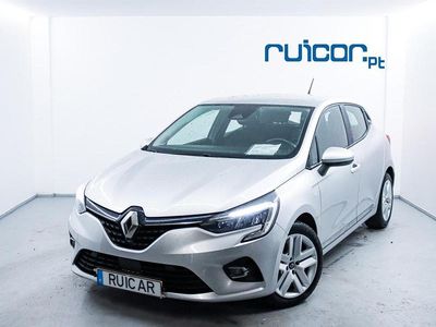 Usado Renault Clio V 85 HP (62 kW) 2021 Cinzento