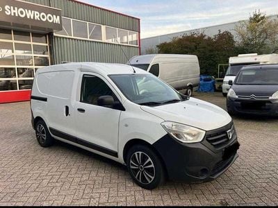Usado Dacia Dokker 75 HP (55 kW) 2014 Branco Monovolume