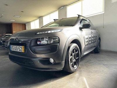 Cinzento Usado 2018 Citroën C4 Cactus Citadino | € 10.880 (Preço justo)