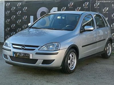 Cinza Usado 2003 Opel Corsa | € 3.600 (Preço elevado)