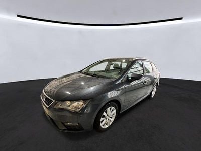 Usado Seat Leon ST 115 HP (84 kW) 2019 Antracite Carrinha