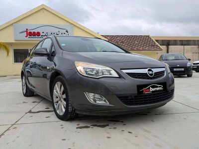 Antracite Usado 2011 Opel Astra Cosmo Carrinha | € 10.900 (Caro)